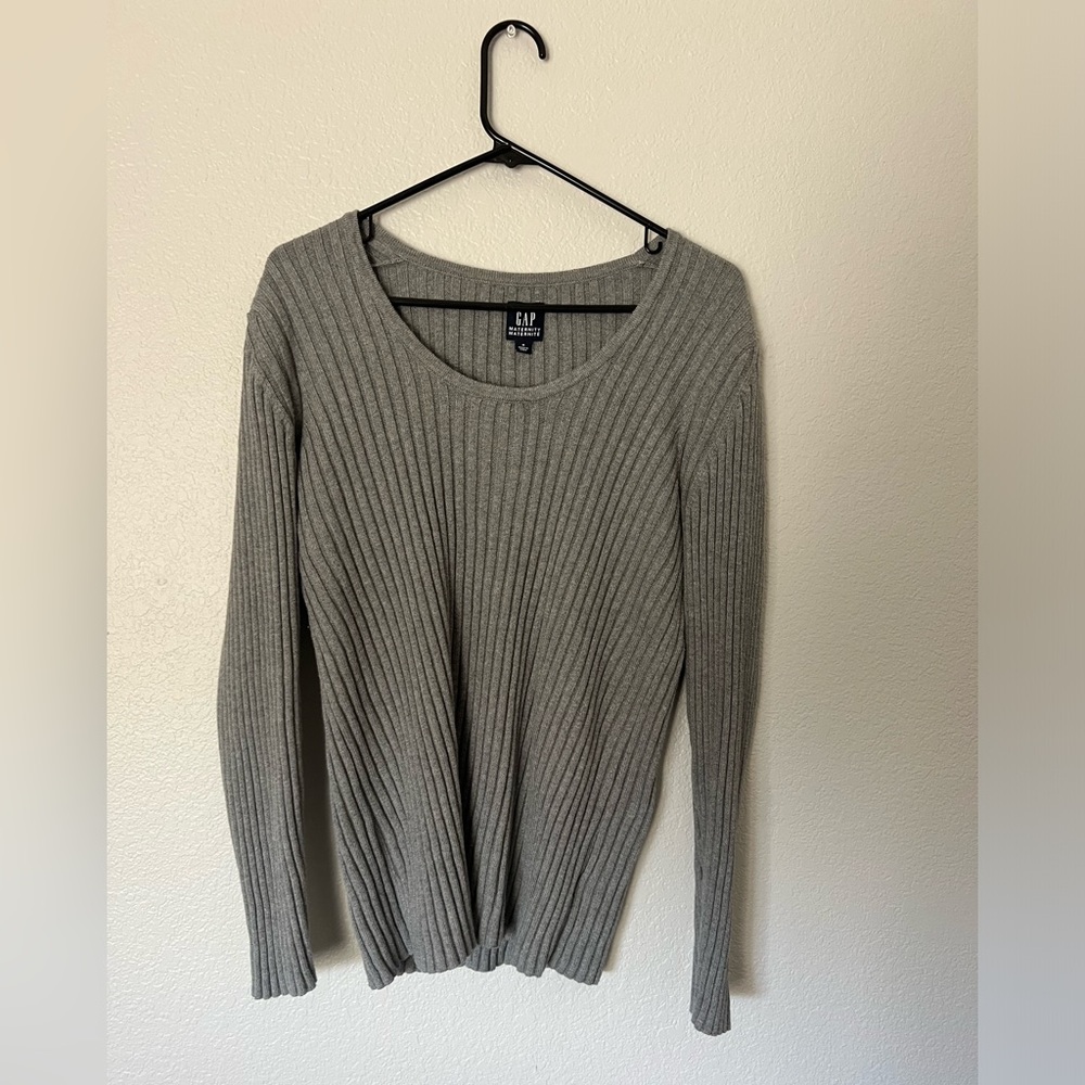 GAP Maternity Ribbed Sweater - Picture 2 of 4